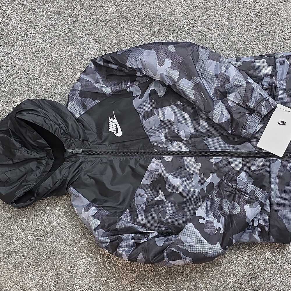 Nike Kids Camo Jacket - Black and Gray Fleece lined wind breaker